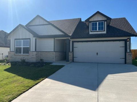 Photo of 2805 Taddy Road, Lorena, TX 76655 (MLS # 40150916)