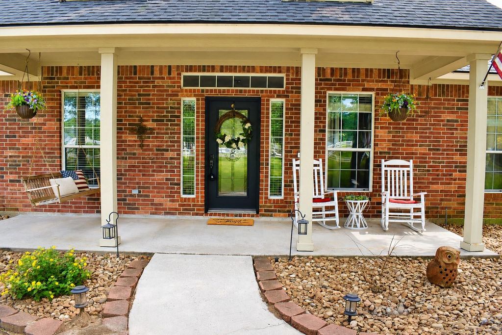 Photo of 9072 Grand Lake Estates Drive, Montgomery, TX 77316 (MLS # 4247253)