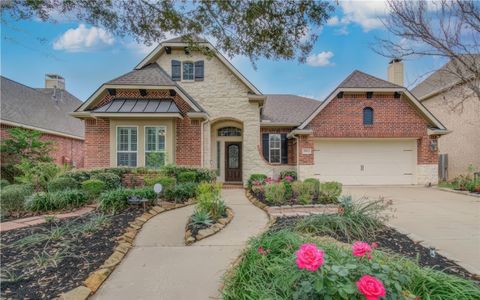 Photo of 814 Hollington Way, Sugar Land, TX 77479 (MLS # 48158346)