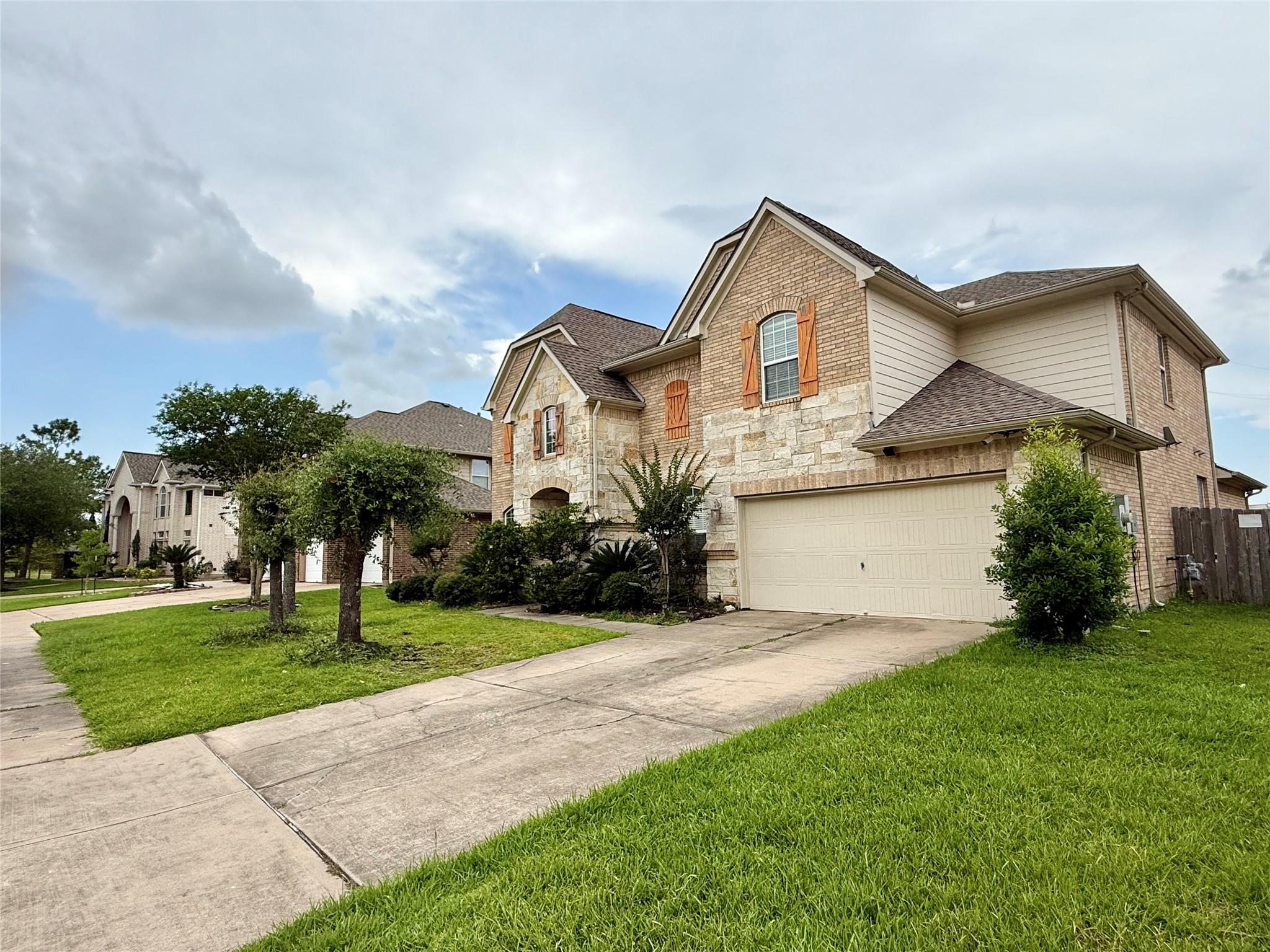 12503 Peppercreek Ln