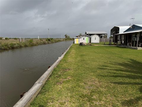 Photo of 1270 N Monkhouse Drive, Crystal Beach, TX 77650 (MLS # 74725368)