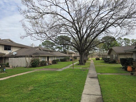 Multifamily For Sale - 5640 Birchmont Drive #C<br/> Houston, TX 77091
