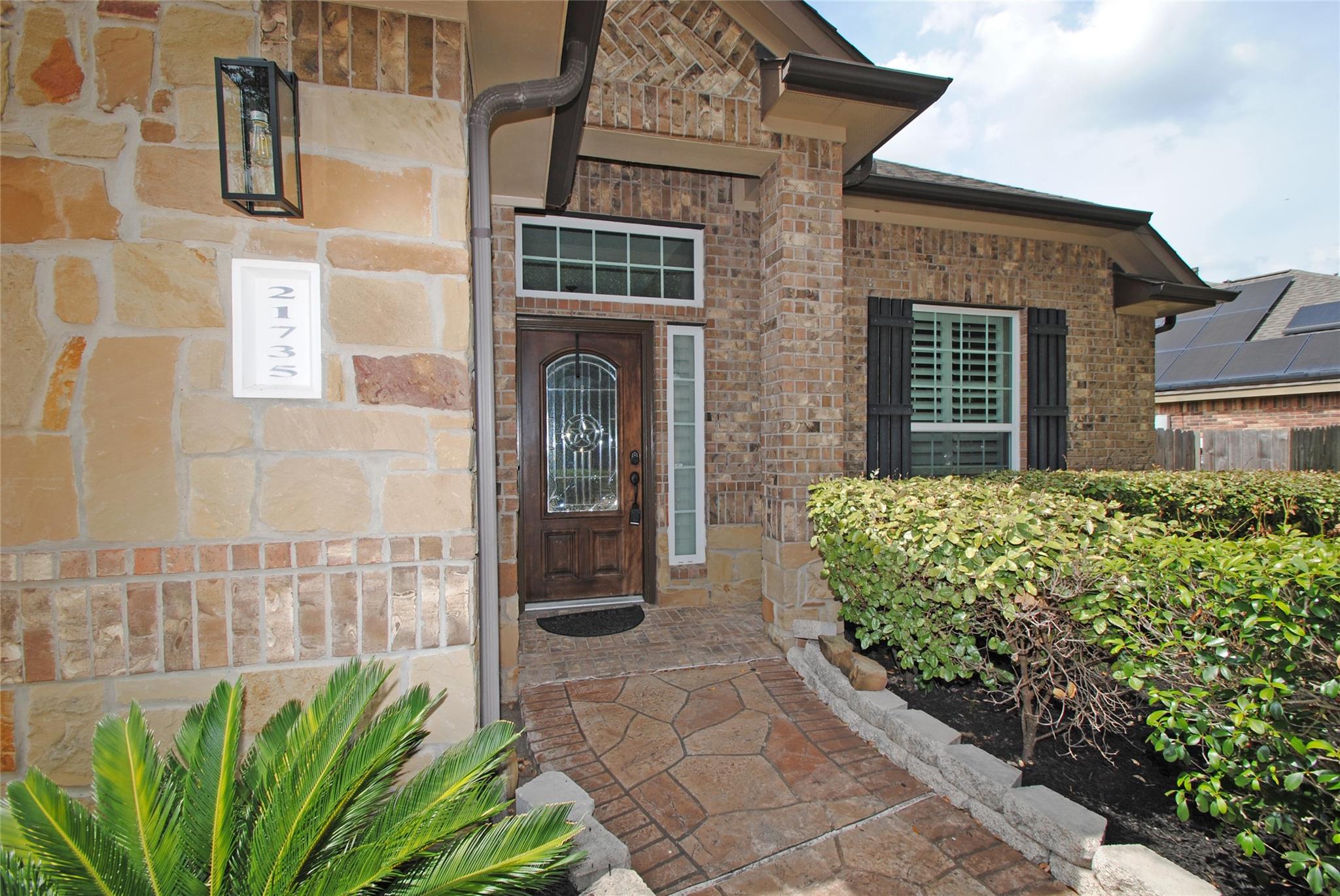 21735 E Carolina Green Drive
