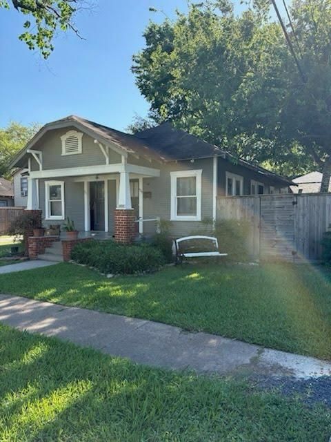 Multifamily For Sale - 1321 Beverly Street<br/> Houston, TX 77008