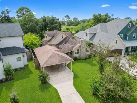 Photo of 1107 Du Barry Lane, Houston, TX 77018 (MLS # 7438738)