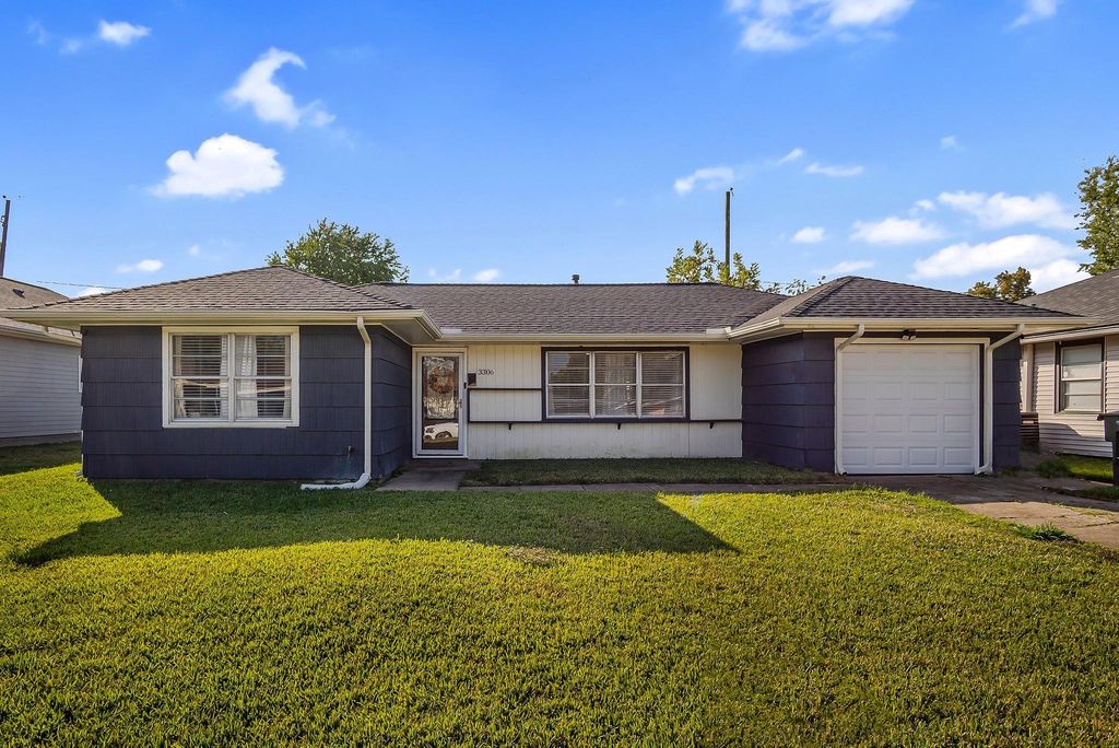 Photo of 3306 Earl Street, Pasadena, TX 77503 (MLS # 88400558)