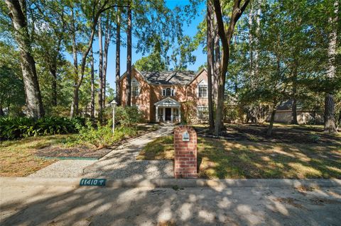 Photo of 11410 Rothglen Street, Houston, TX 77070 (MLS # 37041239)
