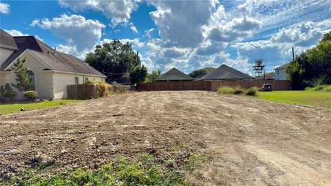 Photo of 8318 Swiftwater Lane, Houston, TX 77075 (MLS # 86667425) Photo of 8318 Swiftwater Lane, Houston, TX 77075 (MLS # 86667425)