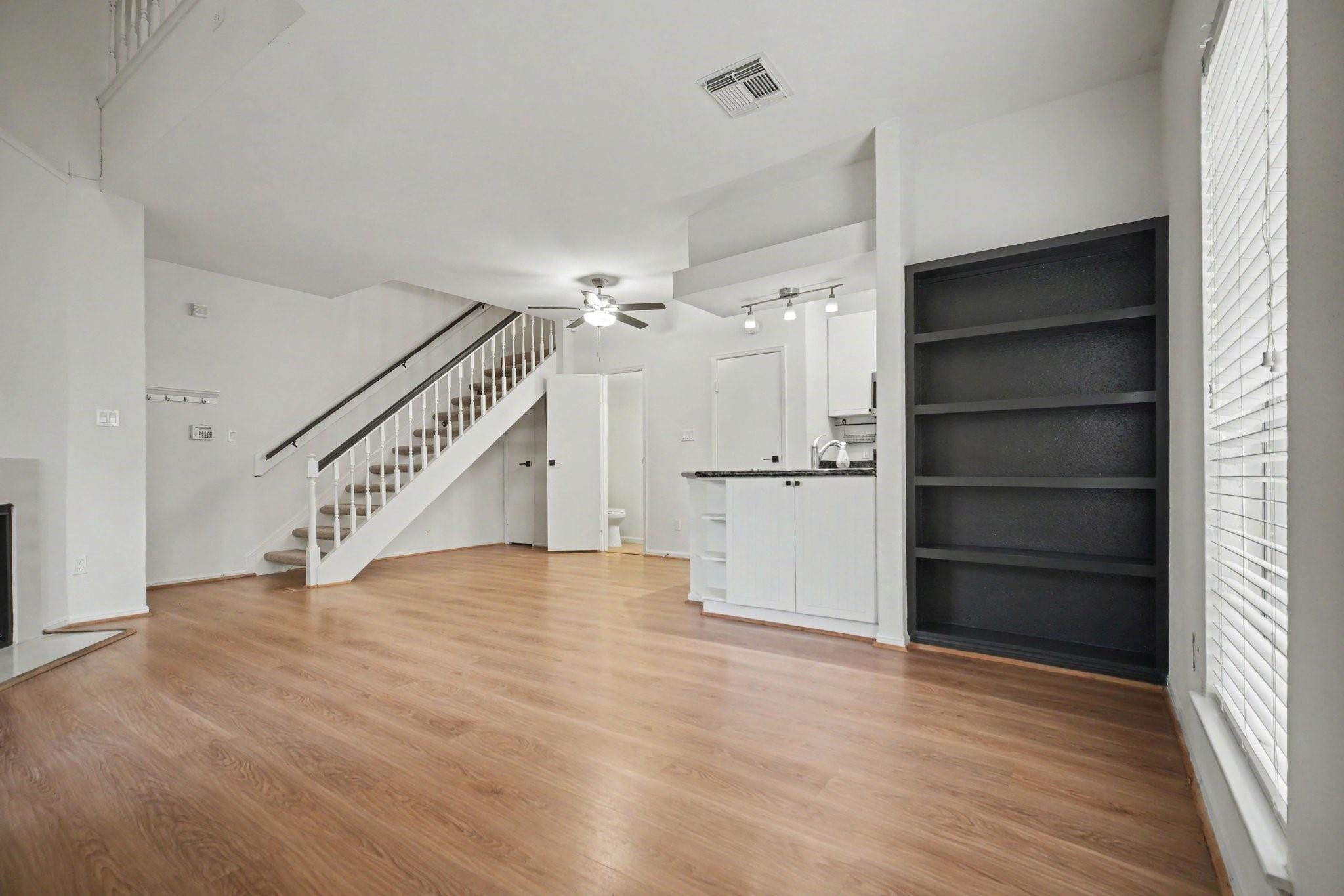 7575 Cambridge Street 3305