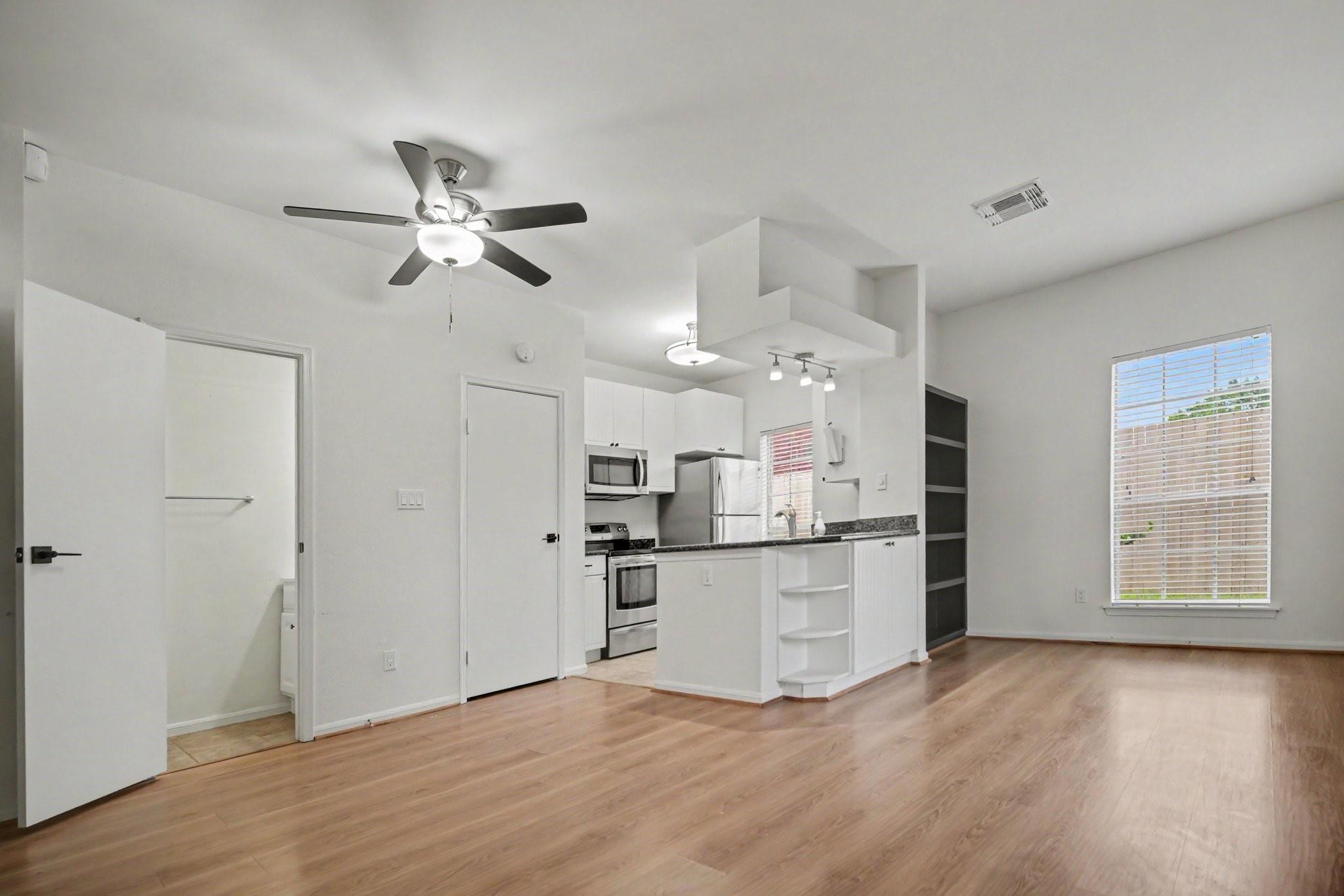 7575 Cambridge Street 3305