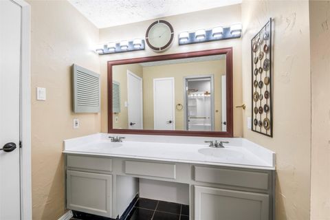 Tiny photo for 15719 Tammany Lane, Houston, TX 77082 (MLS # 86706786)