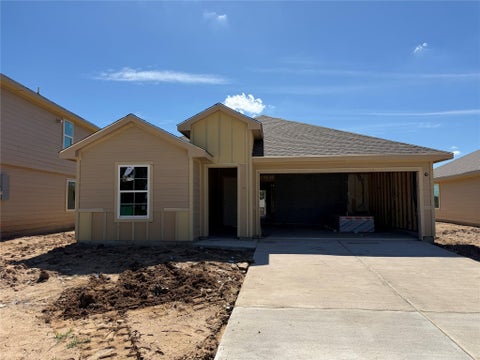 Photo of 1205 Hickory Grove Street, Brenham, TX 77833 (MLS # 14433444)