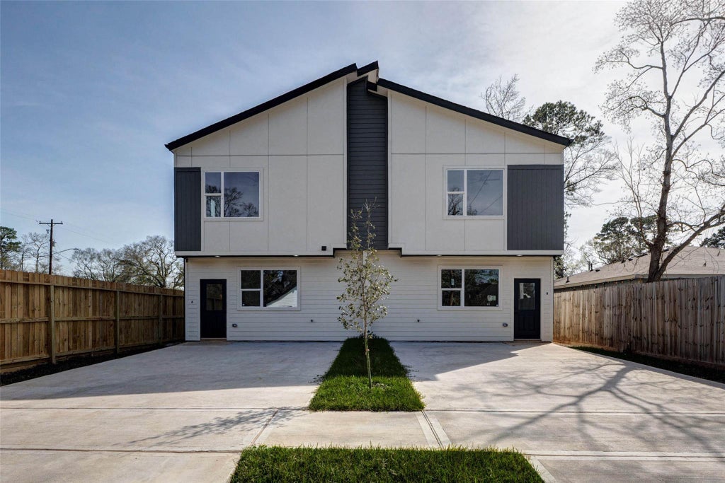 Photo of 5912 Mayle Street #A/B, Houston, TX 77016 (MLS # 27030708)