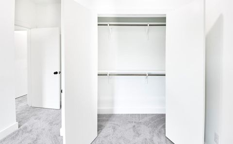 Tiny photo for 5123 Larkspur Street #D, Houston, TX 77033 (MLS # 87939266)