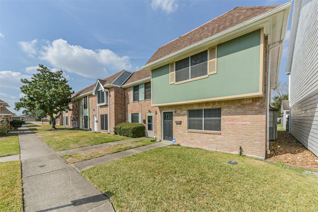 Photo of 4217 Benard Court #9, Pasadena, TX 77503 (MLS # 13248563)