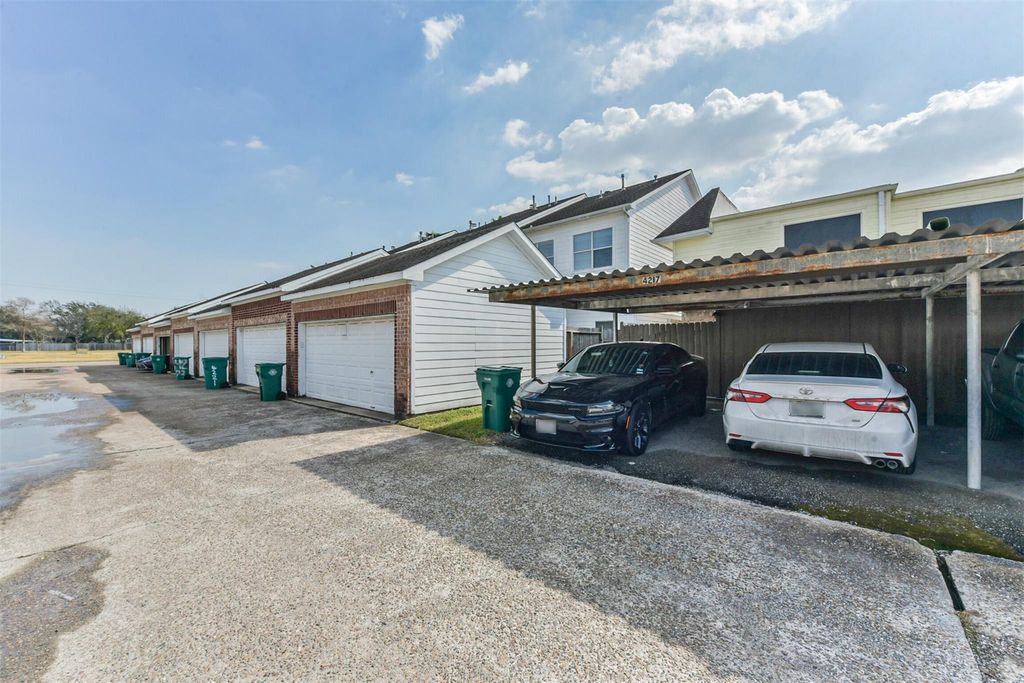 Photo of 4217 Benard Court #9, Pasadena, TX 77503 (MLS # 13248563)