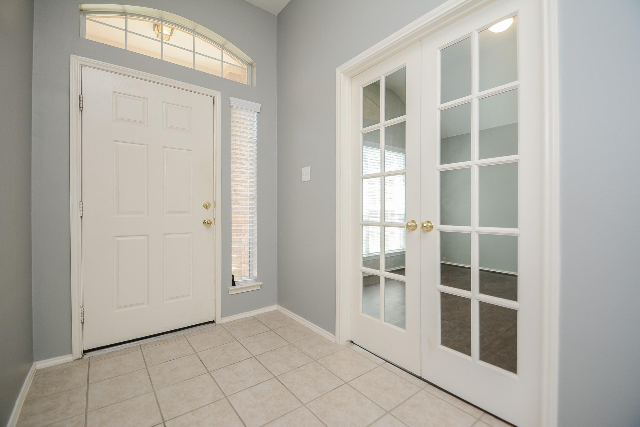 24914 Oconee Drive