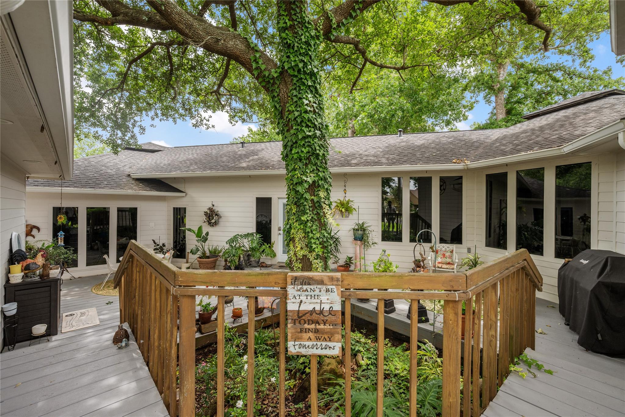 458 Mallard Point