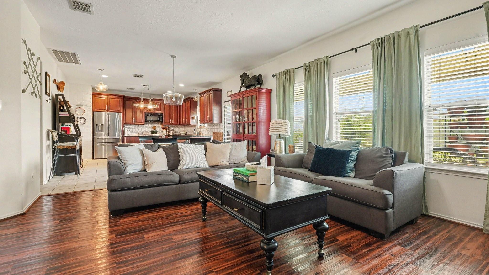 1719 Manor Drive