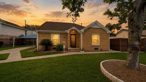 Photo of 409 Milwaukee Street, Houston, TX 77009 (MLS # 84494623)