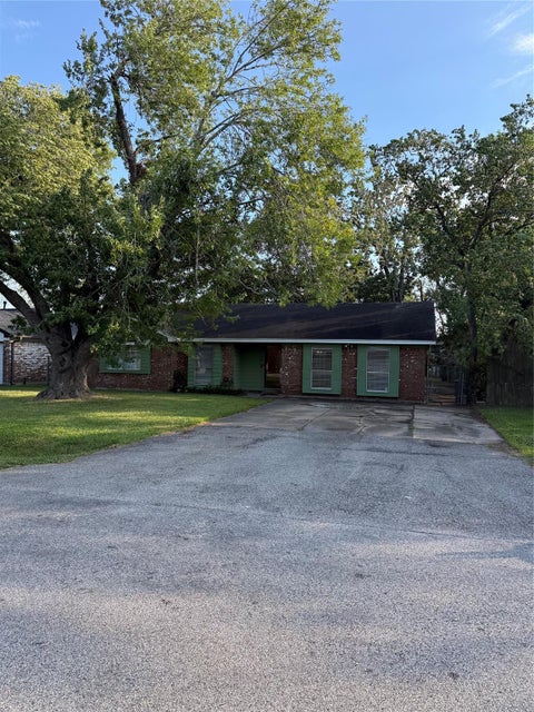 Photo of 2107 Shasta Street, League City, TX 77565 (MLS # 10868709)