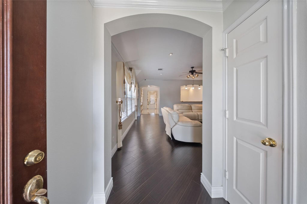 Photo of 6526 N Gena Lee Drive, Houston, TX 77064 (MLS # 64493079)