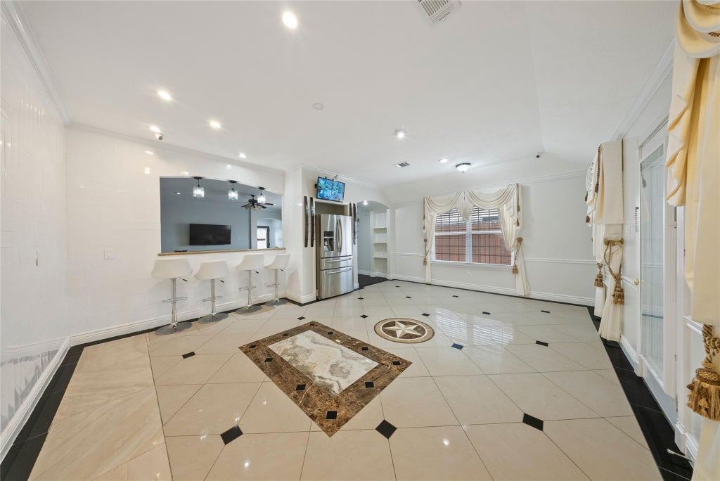 Photo of 6526 N Gena Lee Drive, Houston, TX 77064 (MLS # 64493079)