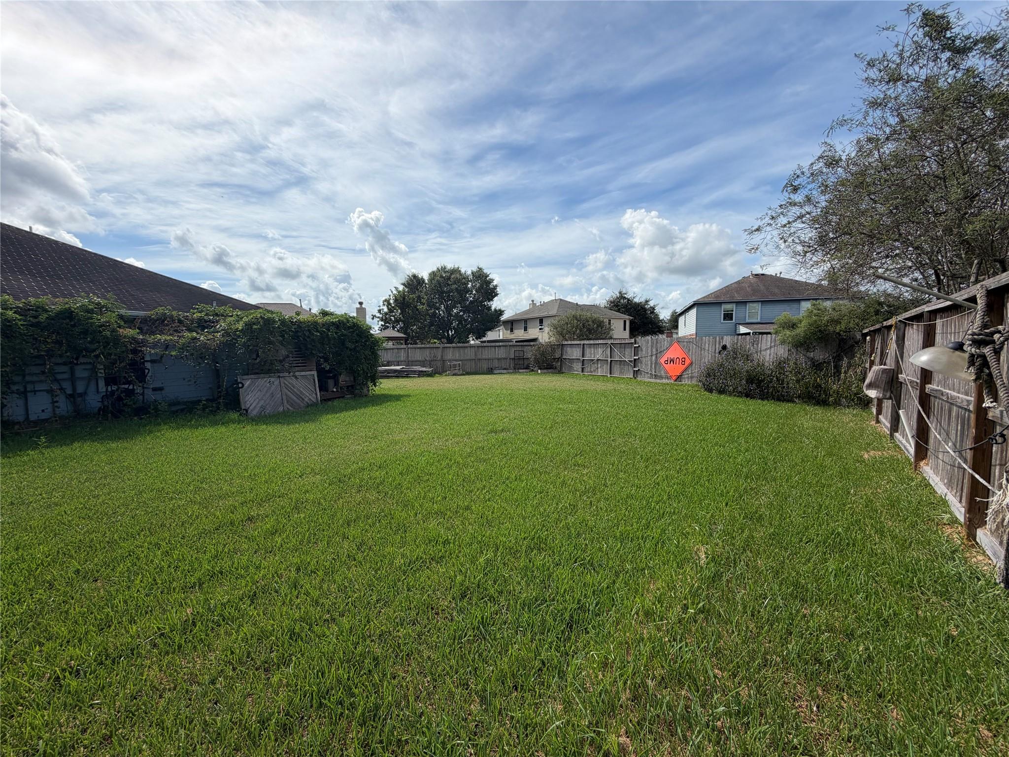 2103 Kingfisher Court