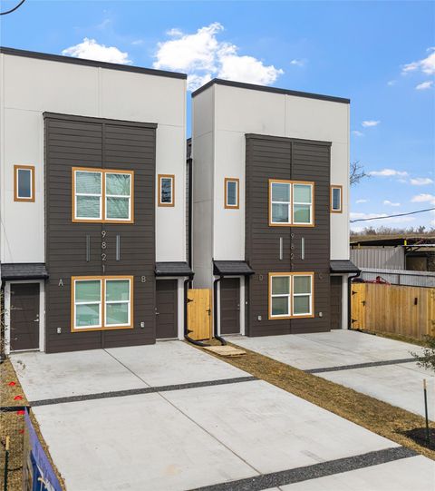 9821 Turnbow CD Houston TX 77029