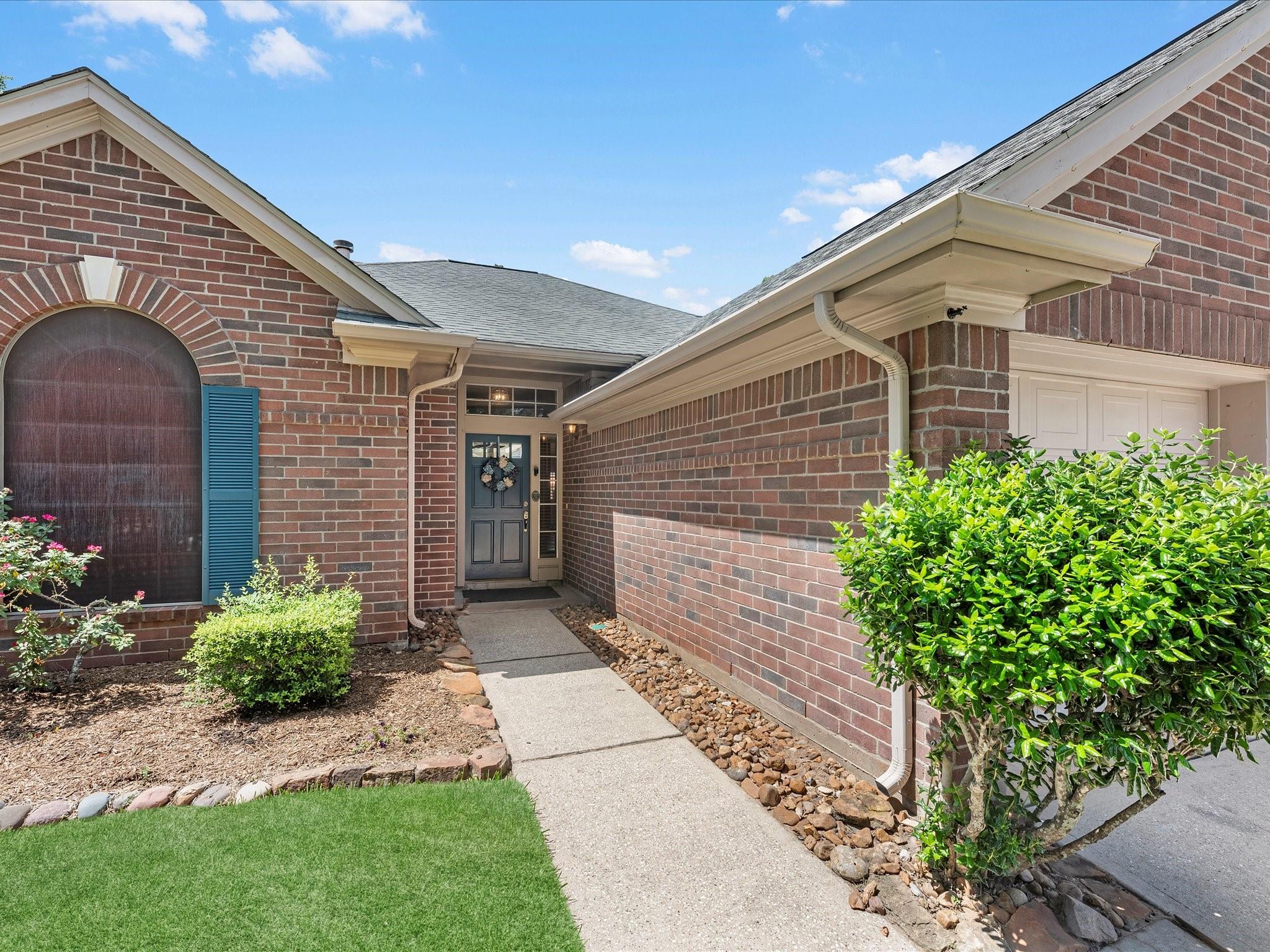 6315 New Oak Court