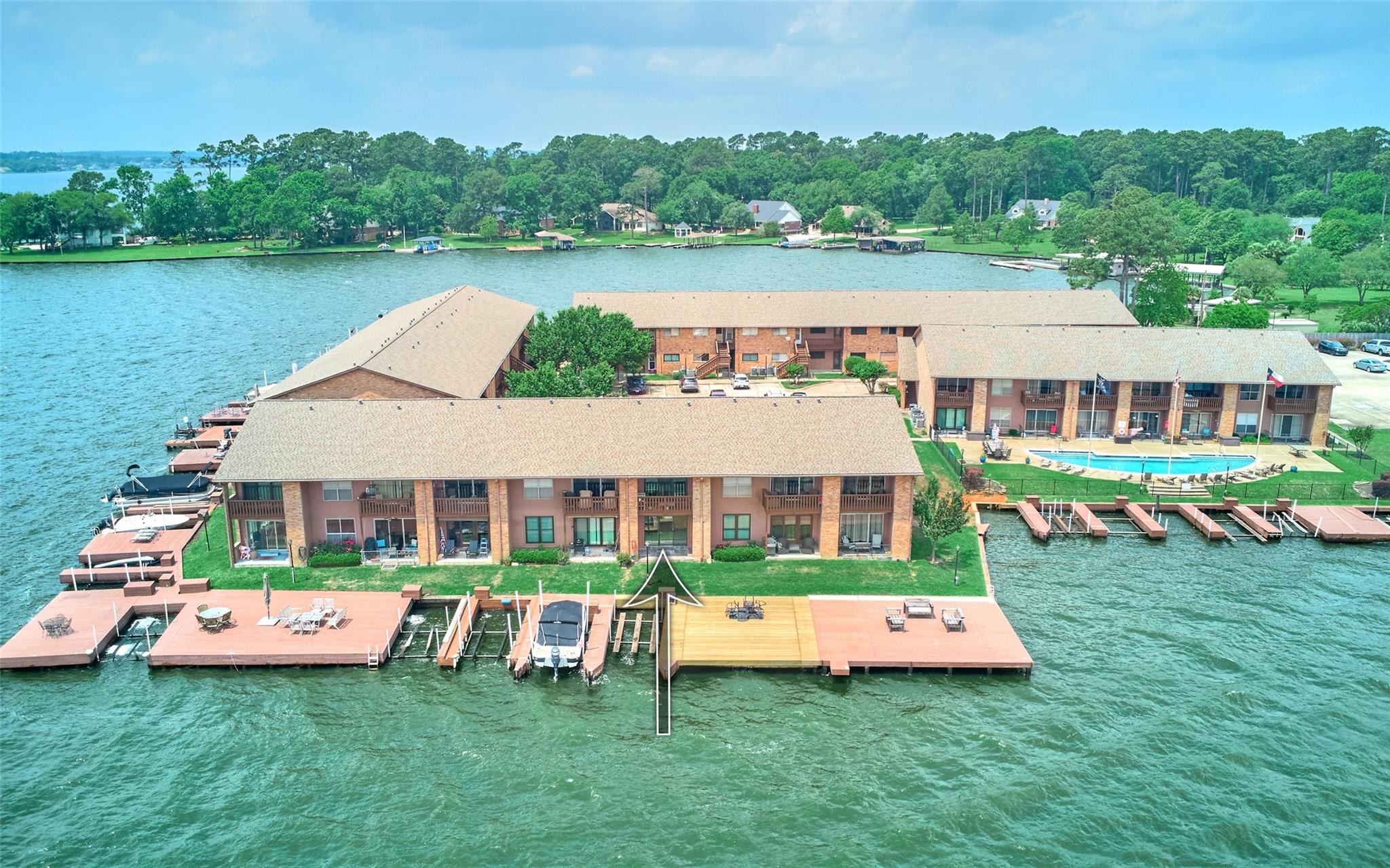 801 River Road 105D