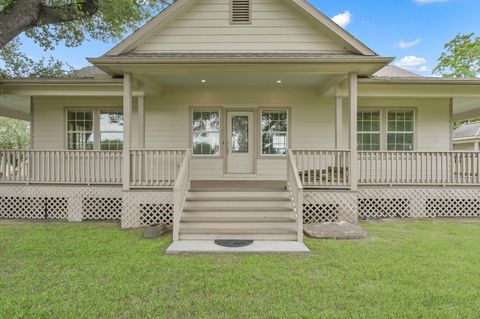 Photo of 10618 Hufsmith Road, Tomball, TX 77375 (MLS # 13862828) Photo of 10618 Hufsmith Road, Tomball, TX 77375 (MLS # 13862828)