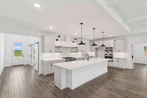 Photo of 11614 Old Fashion Circle, Mont Belvieu, TX 77535 (MLS # 45739031)