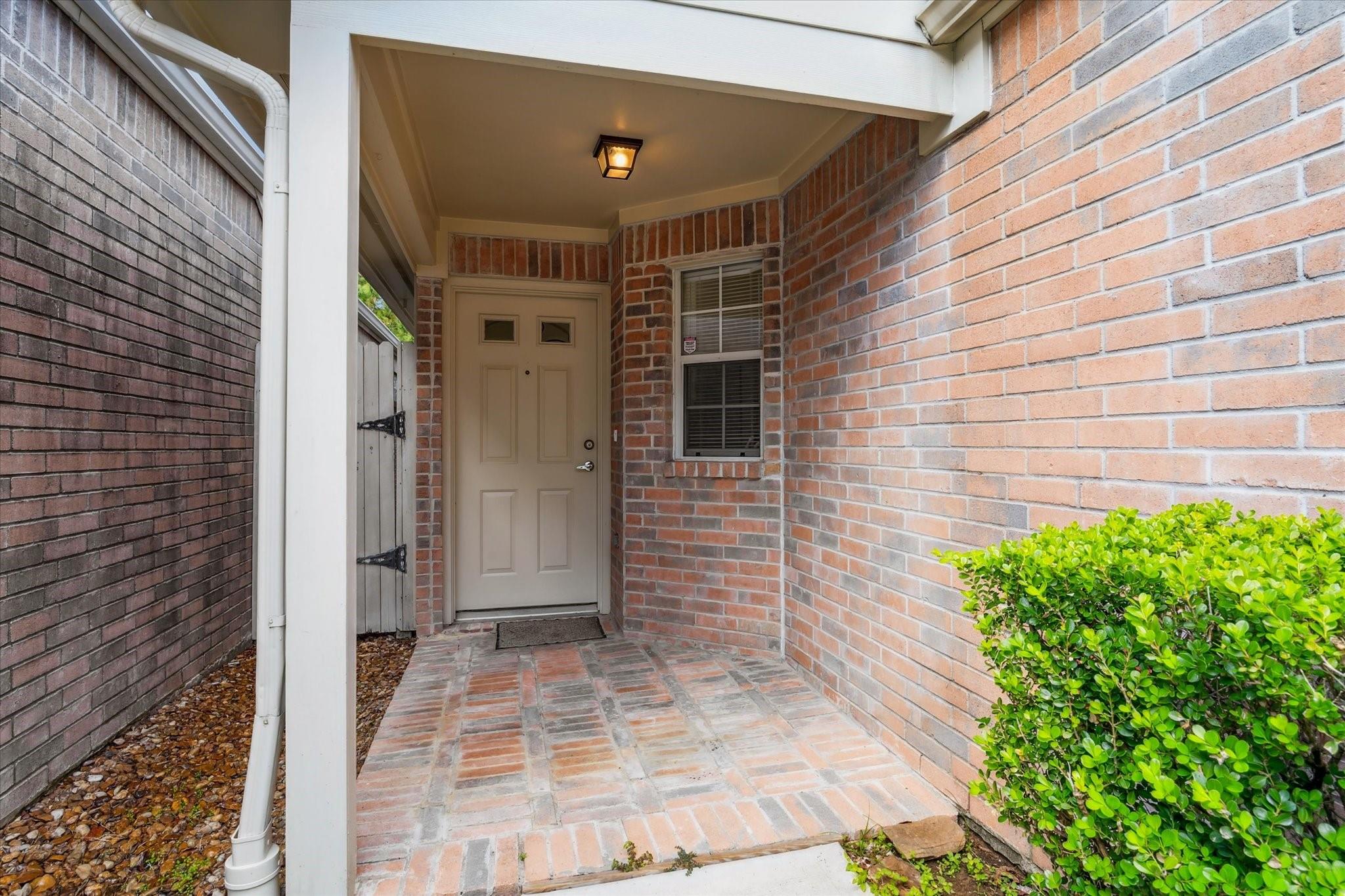 2806 Crescent Star Road