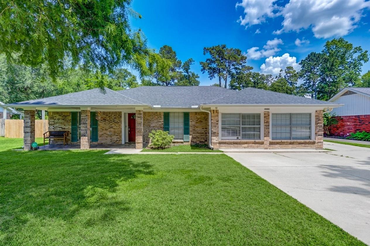 24522 Glen Loch Drive
