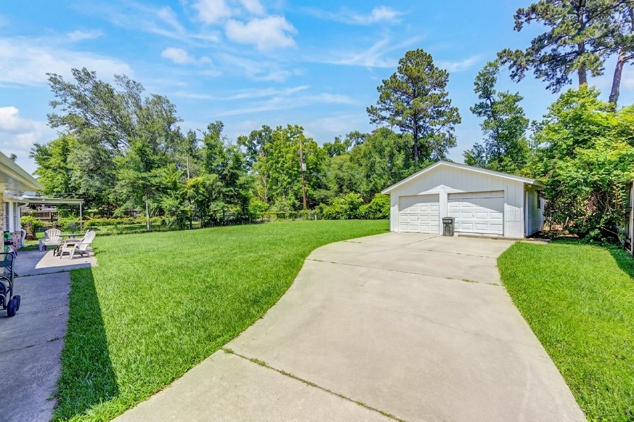 24522 Glen Loch Drive