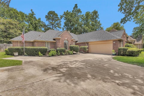 Photo of 529 Stephen F Austin Drive, Conroe, TX 77302 (MLS # 81165495)