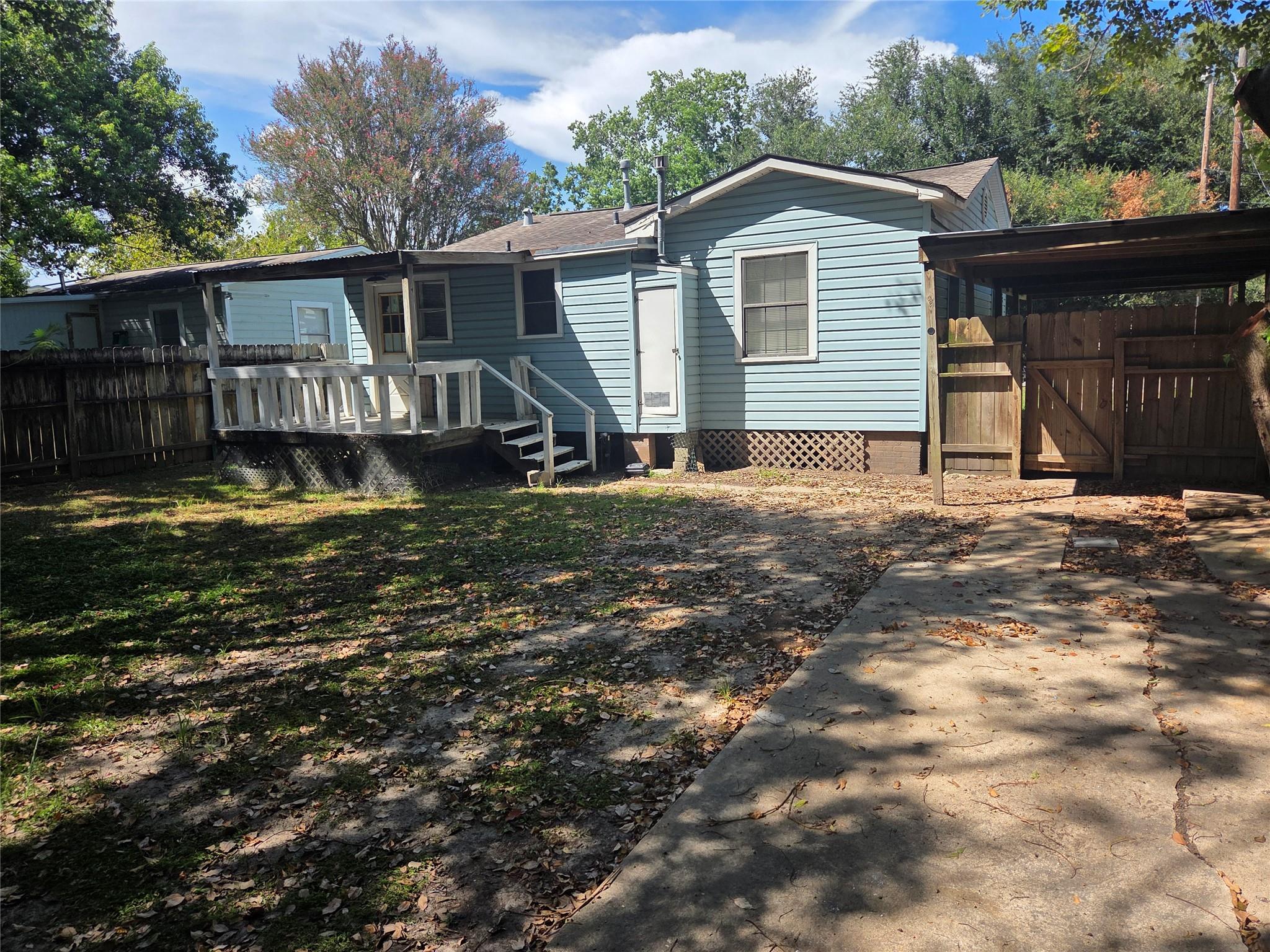 505 Peggy Street
