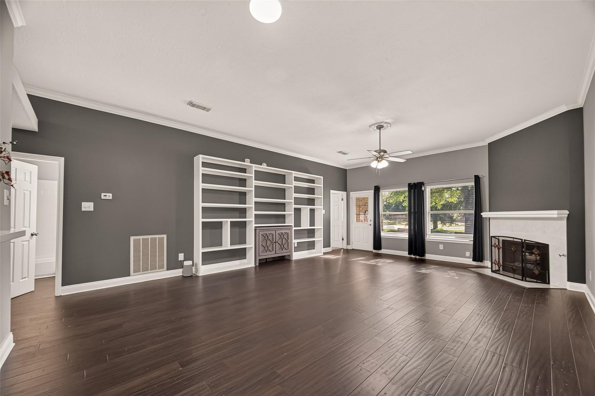 911 Woodfern Glen Lane