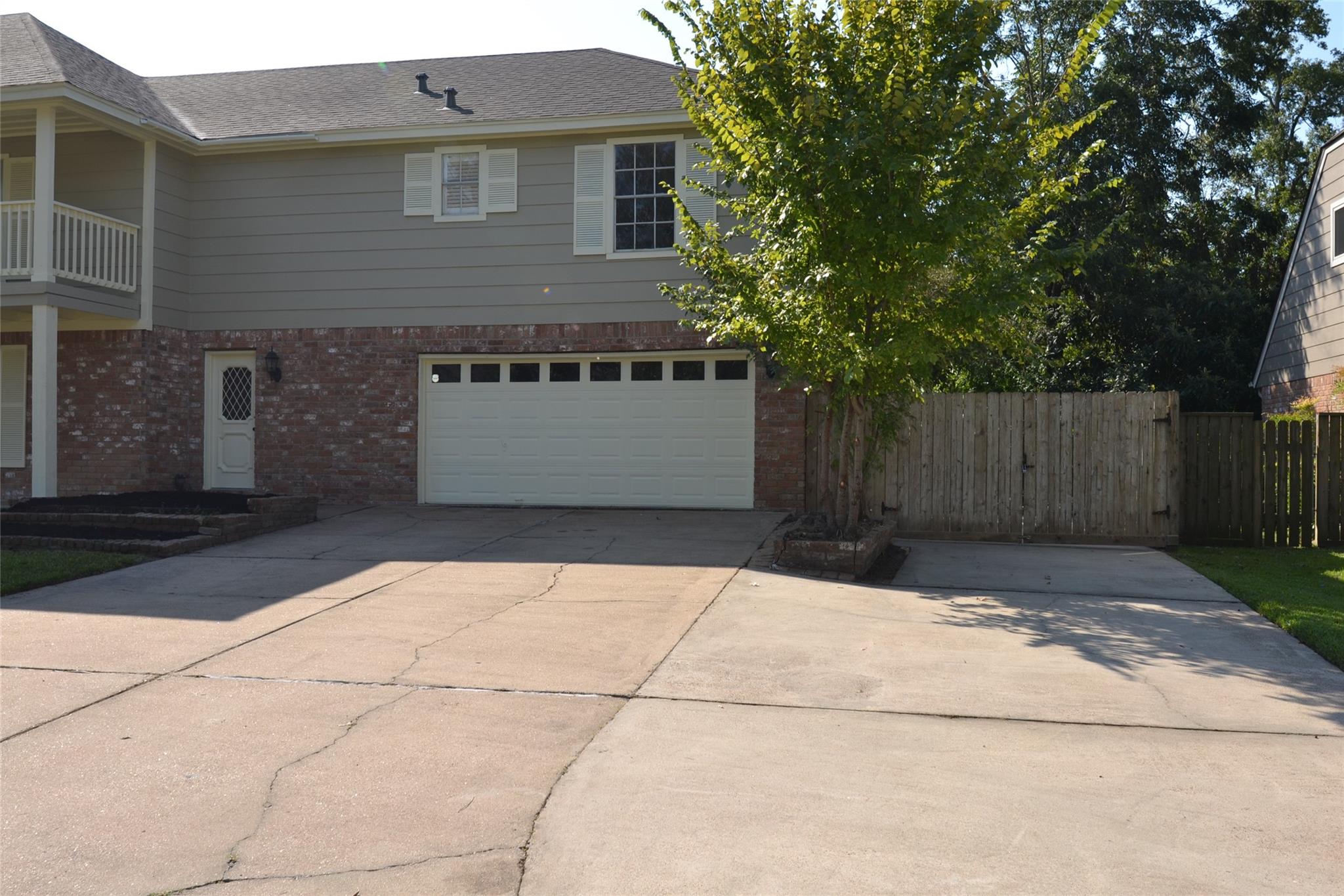 1223 Longledge Drive