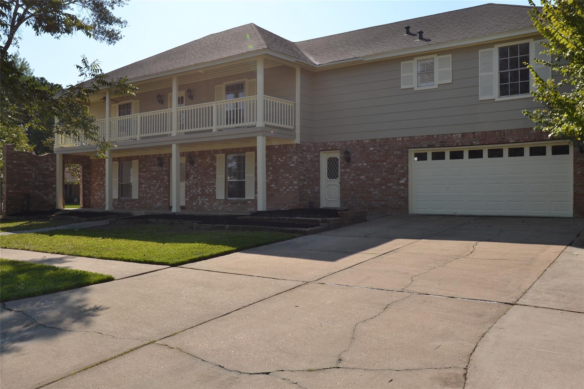 1223 Longledge Drive