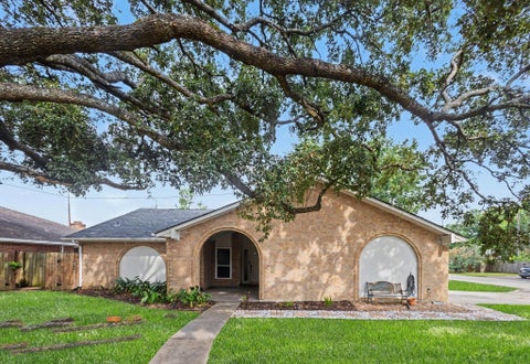 Photo of 21902 Meadowhill Drive, Spring, TX 77388 (MLS # 80997920)