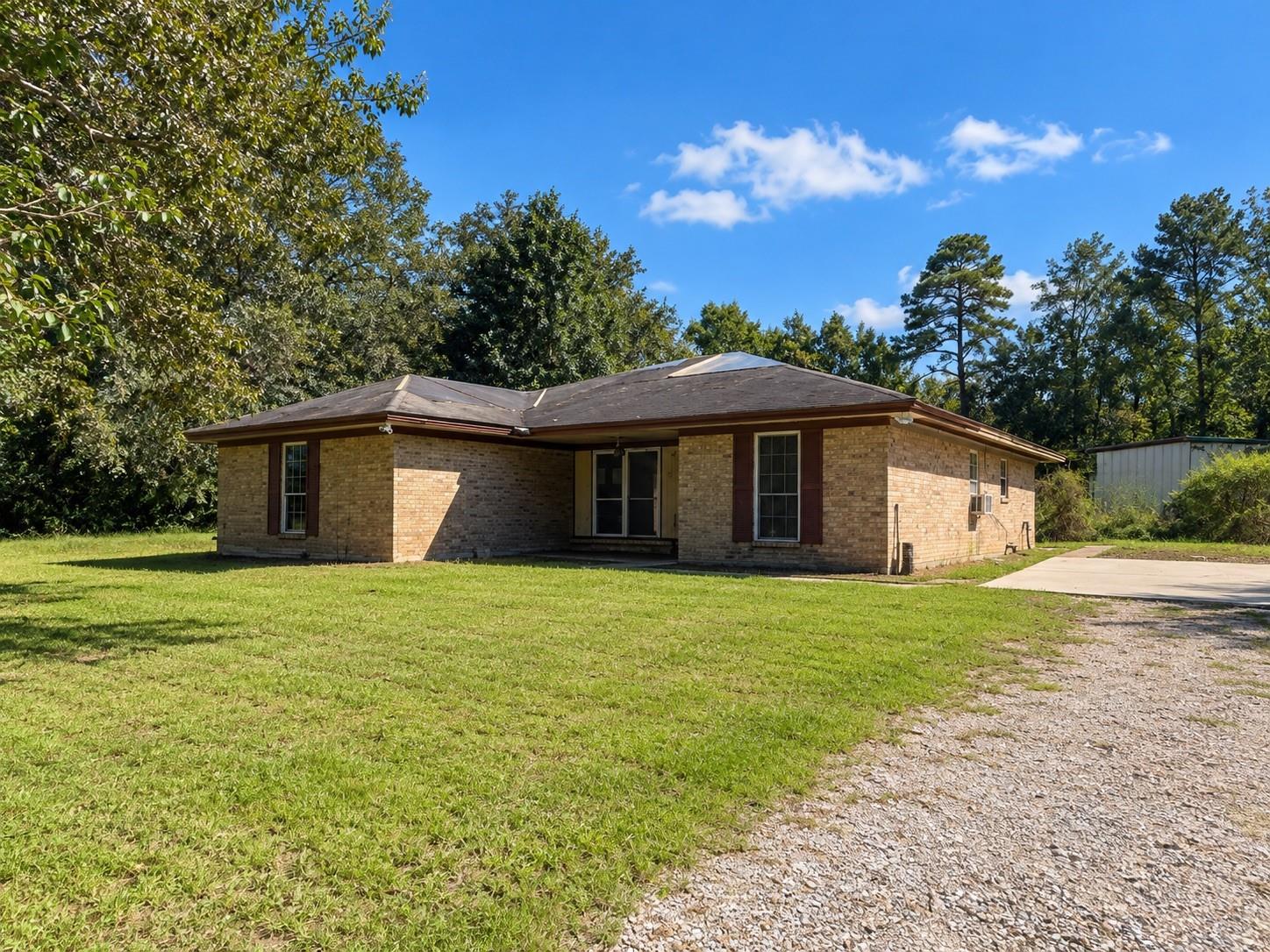 13910 Calhoun Road