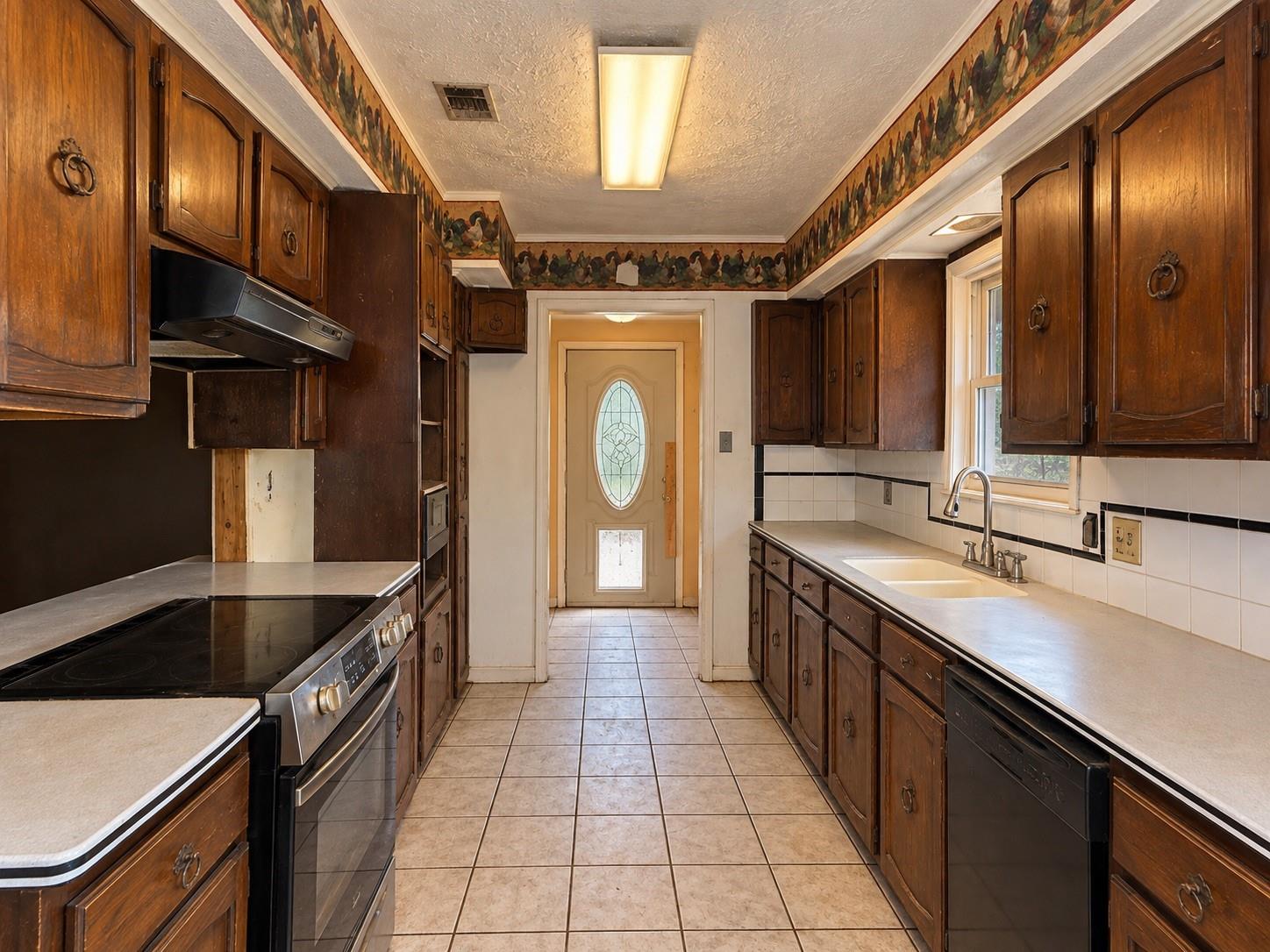 13910 Calhoun Road
