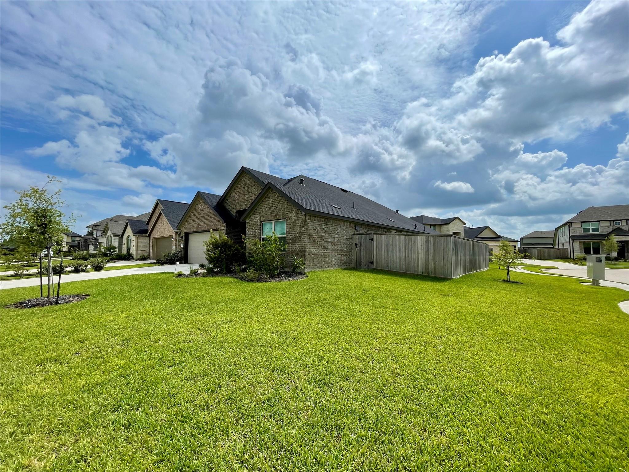 17202 Coppice Oak Drive