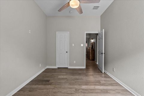 Tiny photo for 5415 Magnolia Green Lane, League City, TX 77573 (MLS # 55265344)