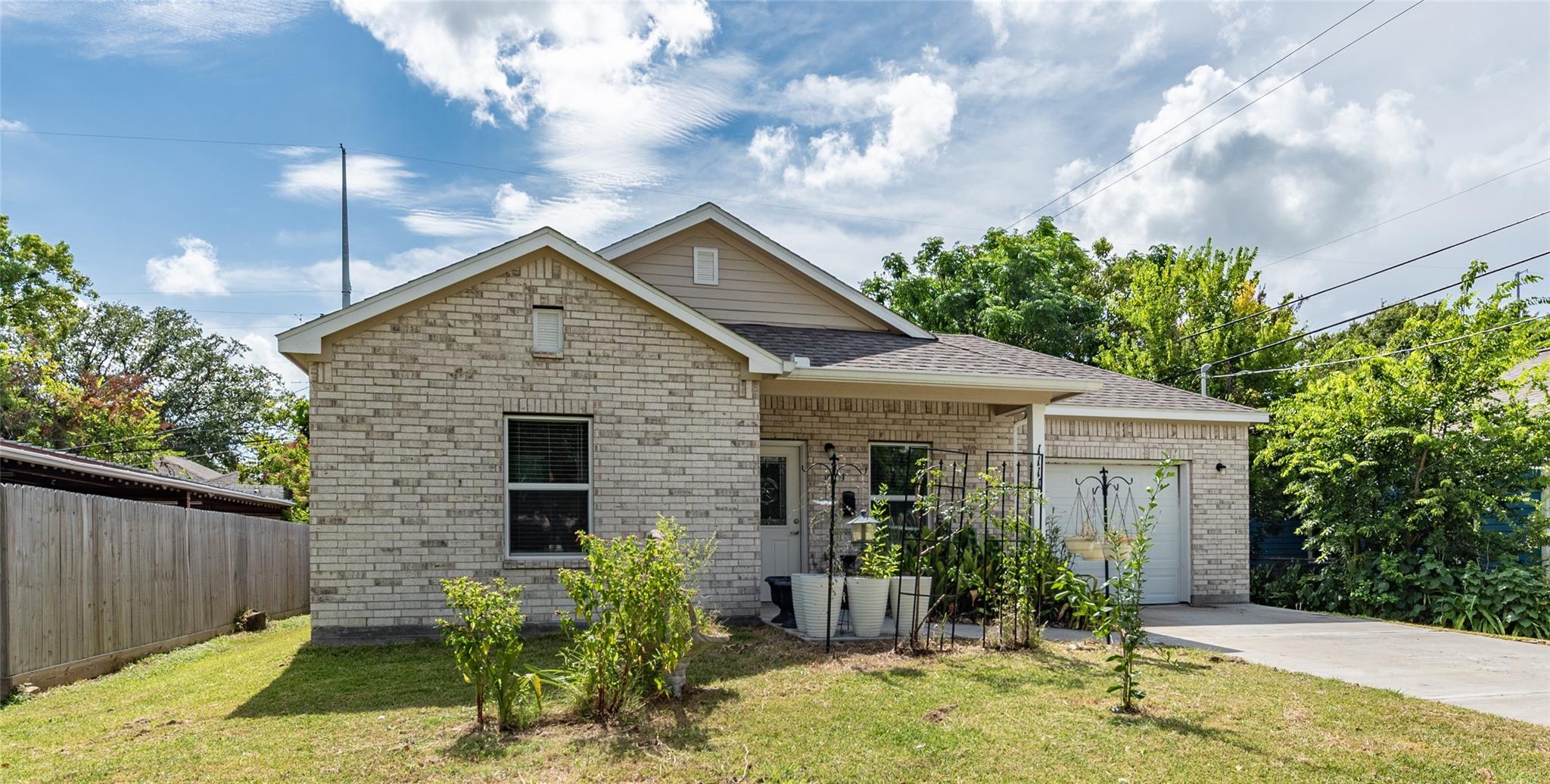 1111 12th 1/2 Street N