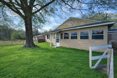Property photo of 350 robbie lee road, magnolia, TX 77354