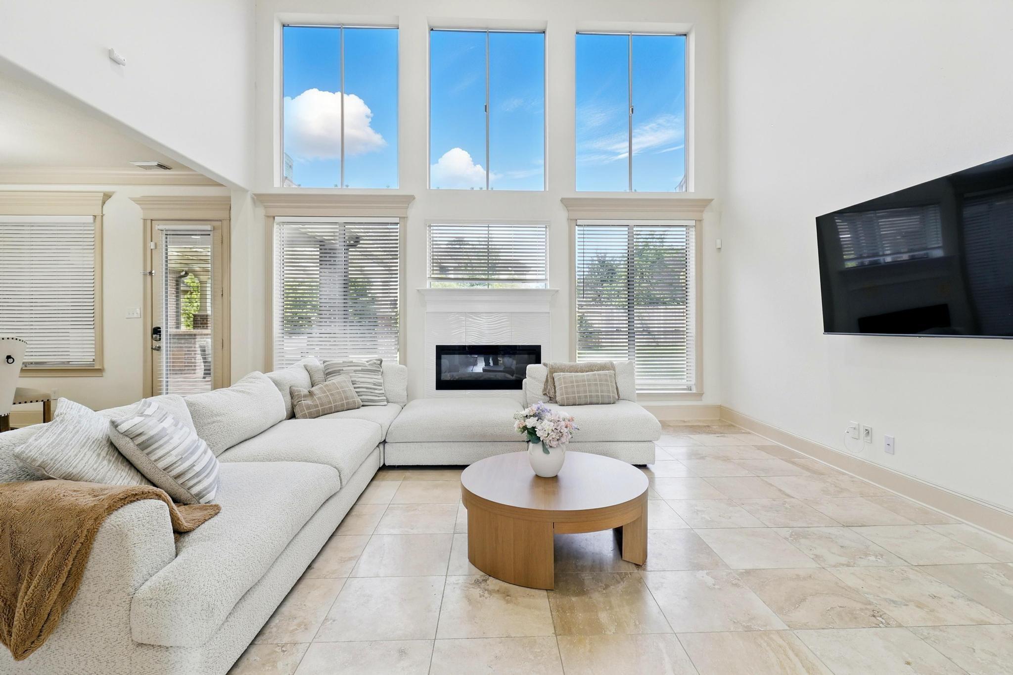 16311 Perry Pass Court