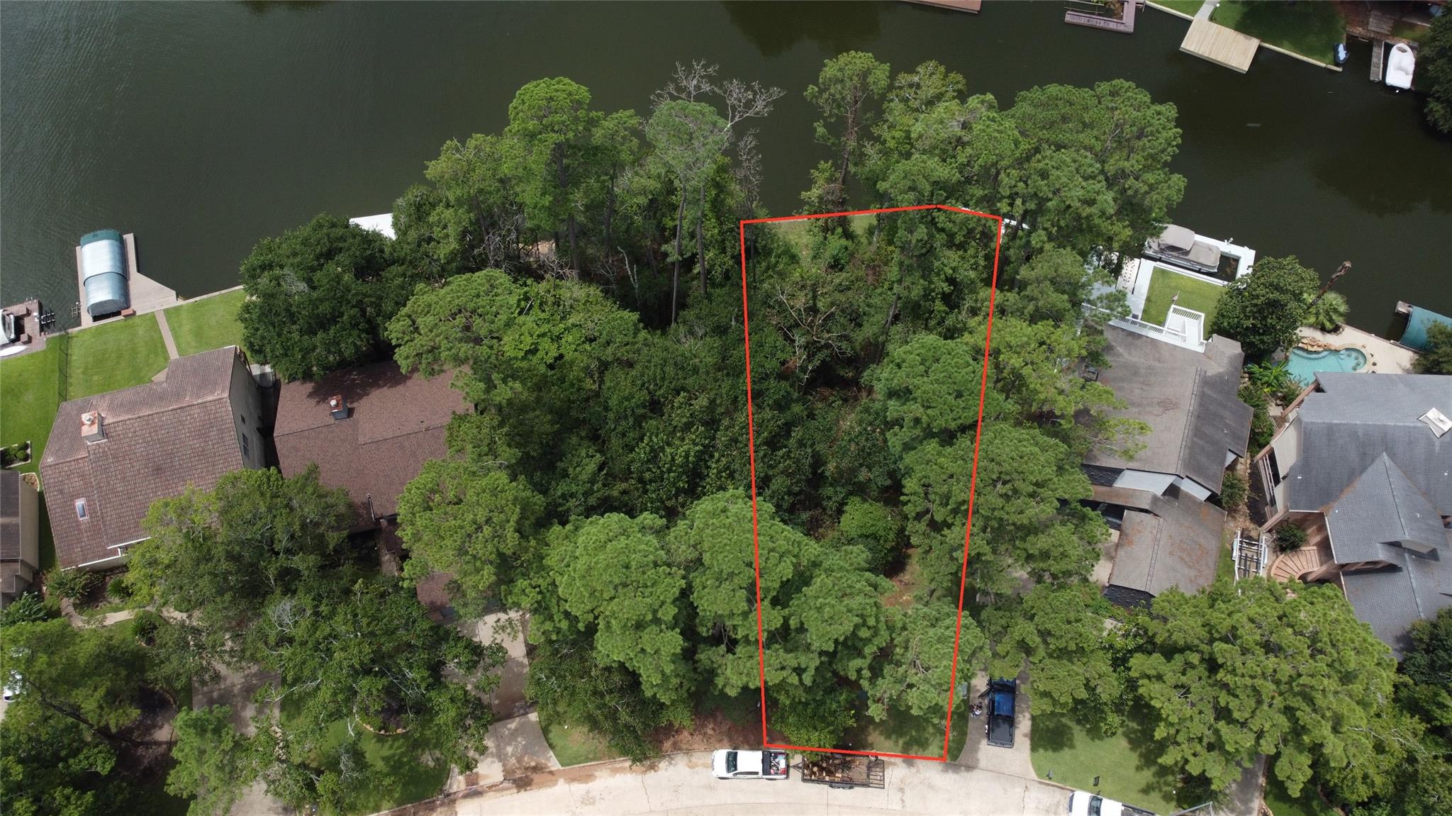 3103 Willowbend Road